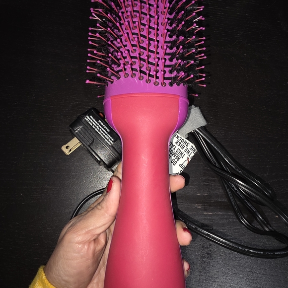 BedHead Other - Bed Head Dryer Brush